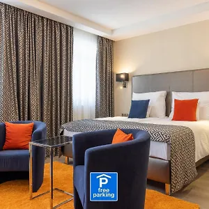 Silver Crown & Residence, Palace Quarter فندق