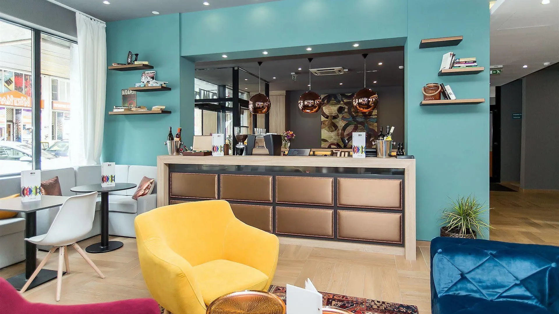 Roombach Hotel Budapest Center 3*,